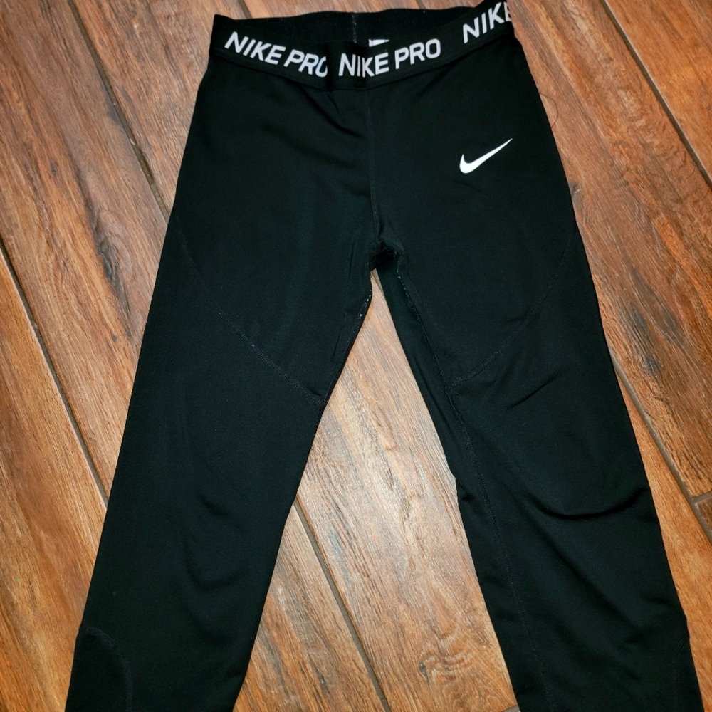 Nike Pro Crop leggings